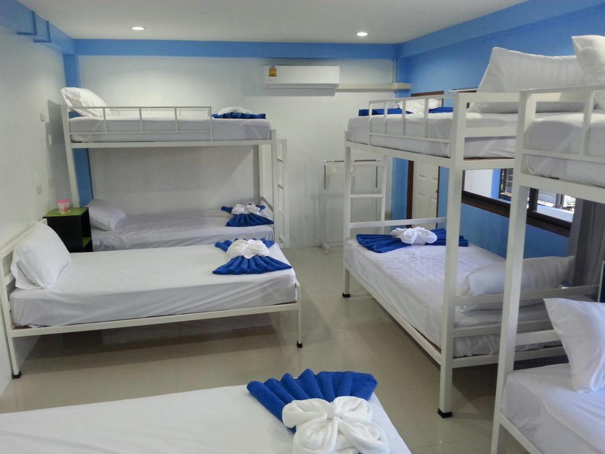 Madinah Hostel Ranong Ban Lum Than Ngoại thất bức ảnh