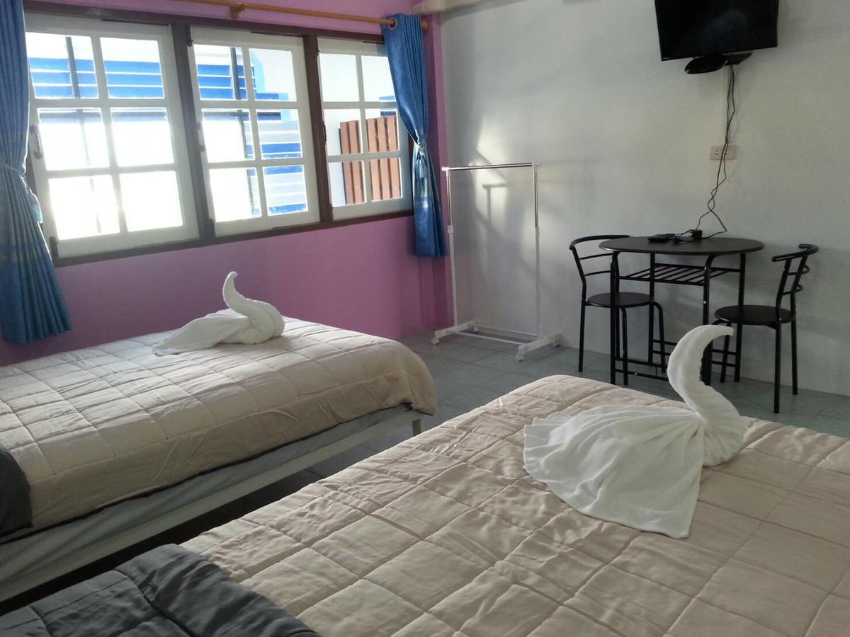 Madinah Hostel Ranong Ban Lum Than Ngoại thất bức ảnh