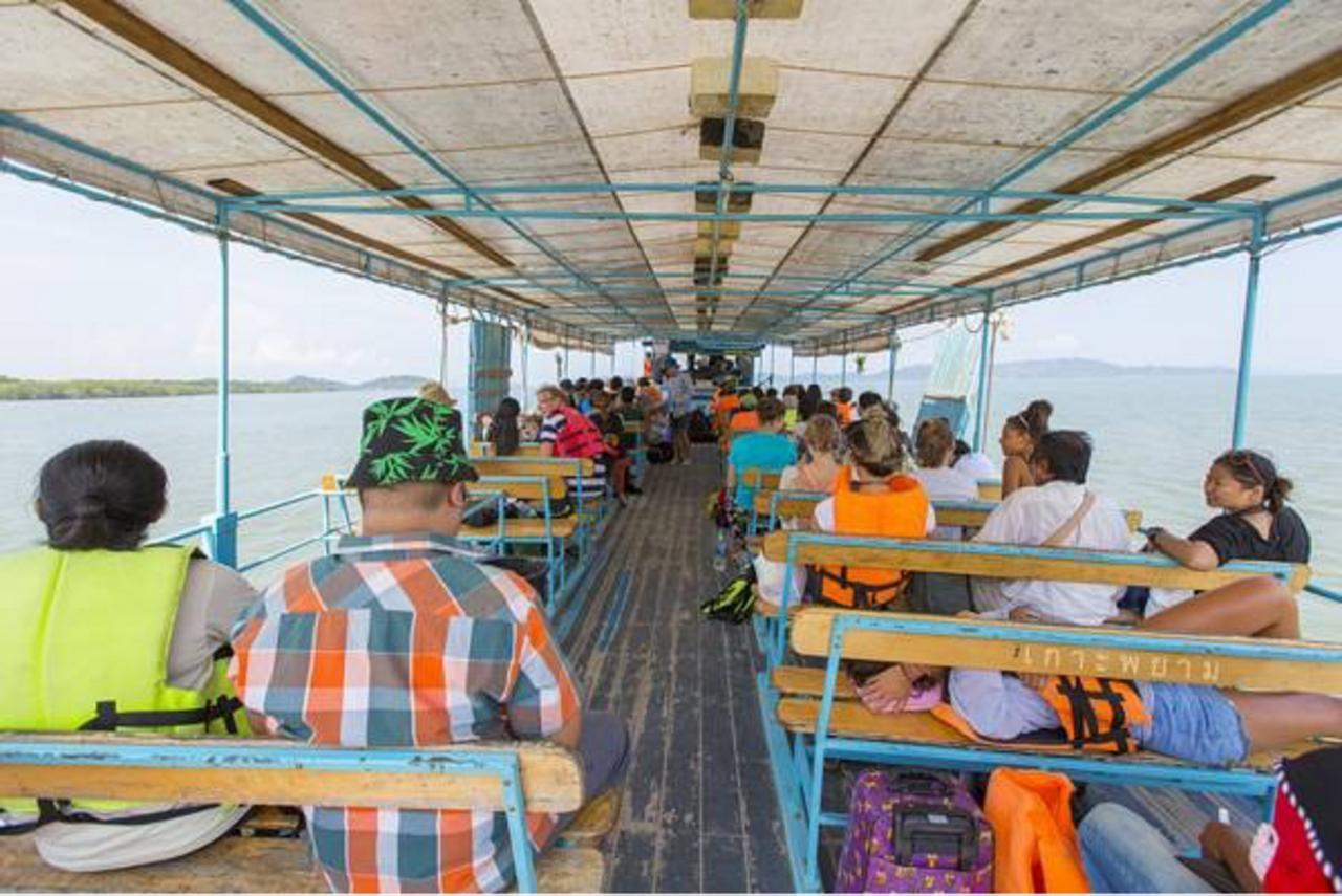 Madinah Hostel Ranong Ban Lum Than Ngoại thất bức ảnh