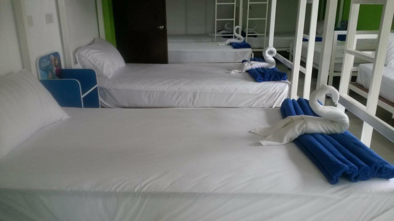 Madinah Hostel Ranong Ban Lum Than Ngoại thất bức ảnh