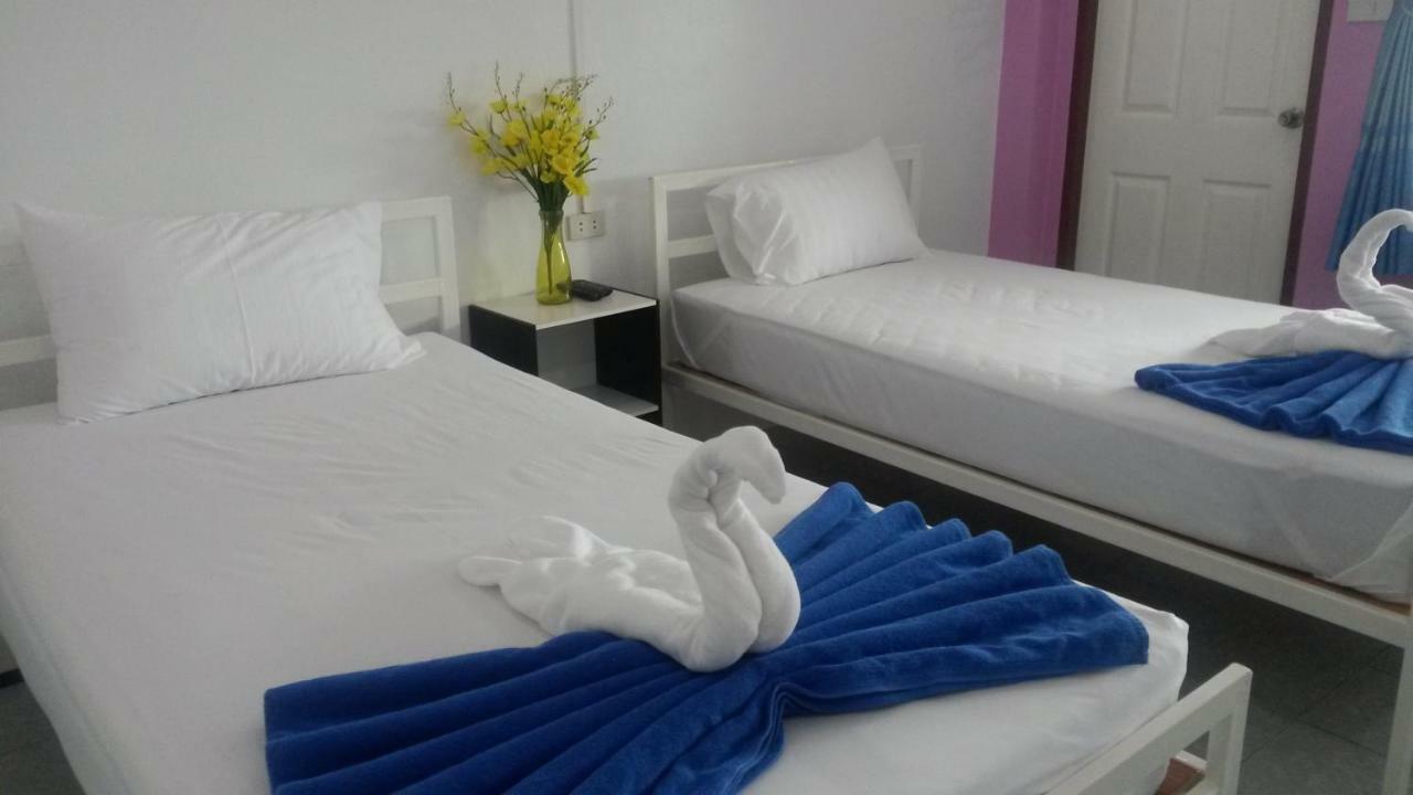 Madinah Hostel Ranong Ban Lum Than Ngoại thất bức ảnh