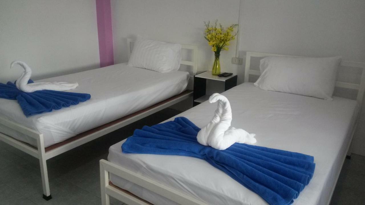 Madinah Hostel Ranong Ban Lum Than Ngoại thất bức ảnh